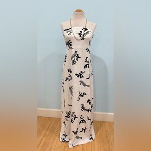 Paper Heart Women’s Cream Maxi Dress